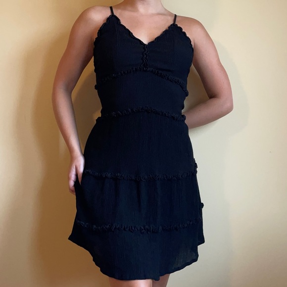 Love Tree Frill V-Neck Cami Dress